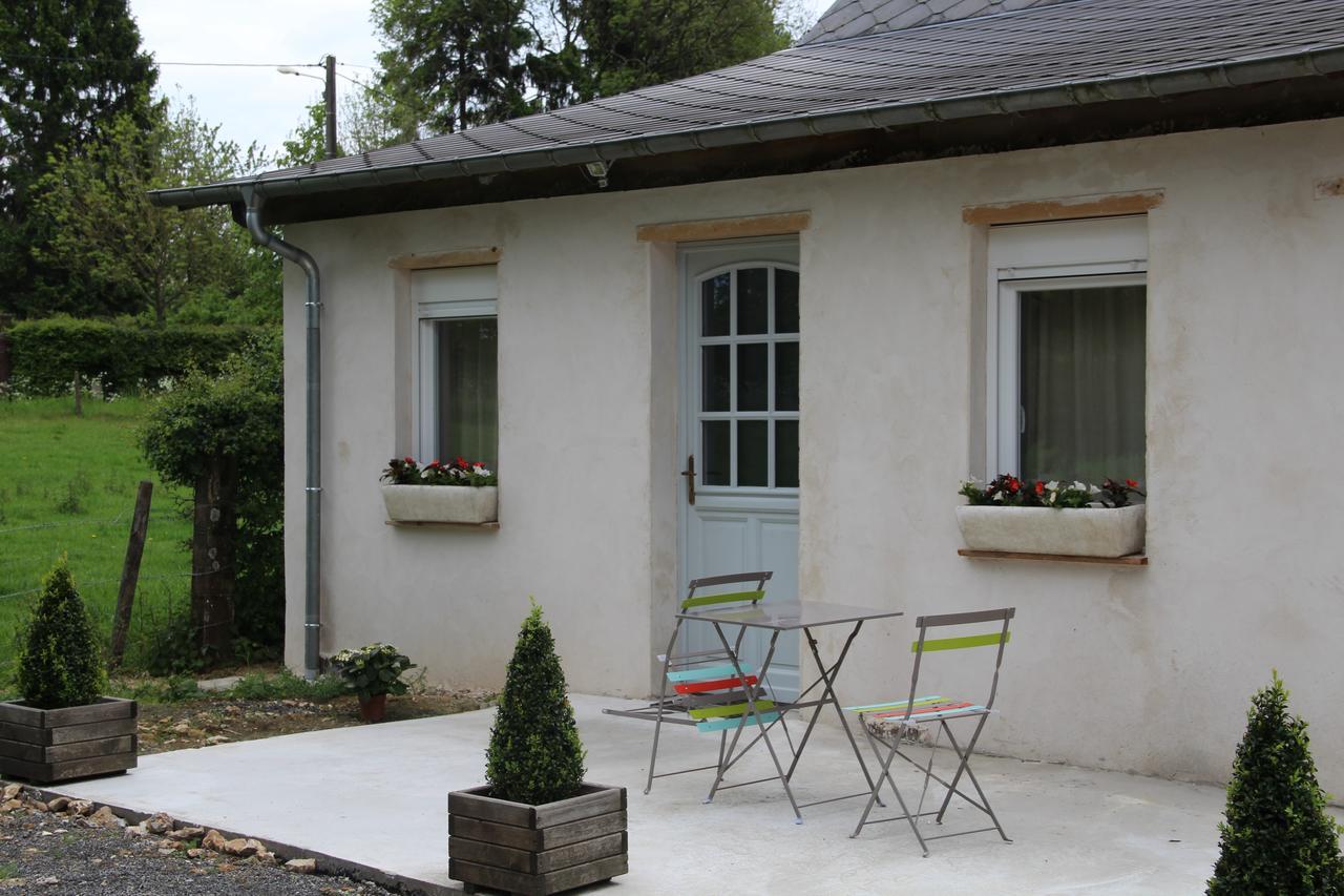 Bed and Breakfast Ferme De La Cacheterie, Fleury-la-Forêt Exteriér fotografie